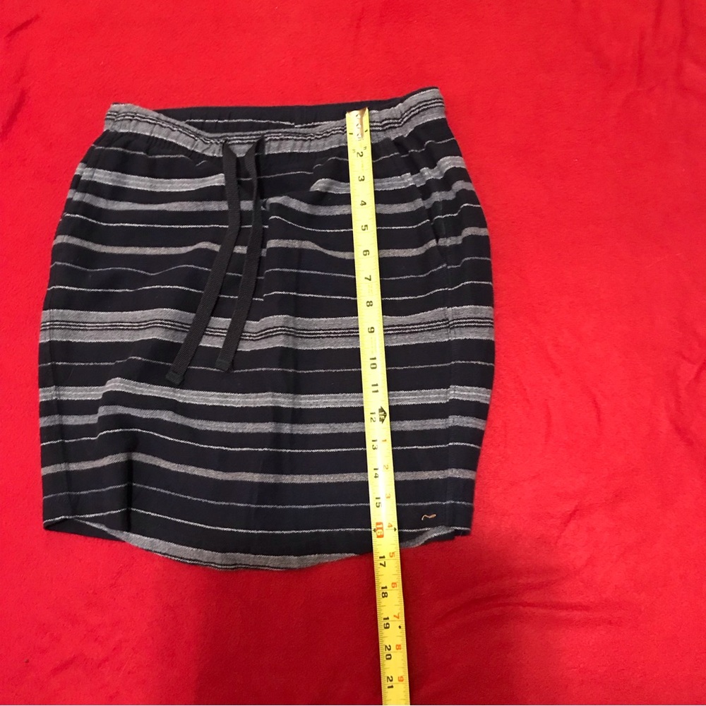 Roots Horizontal Striped Drawstring Activewear Sk… - image 5